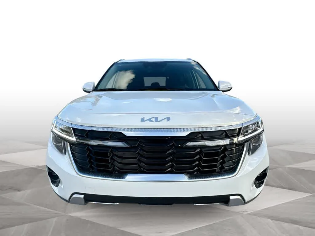 2026 Kia Seltos S photo 3