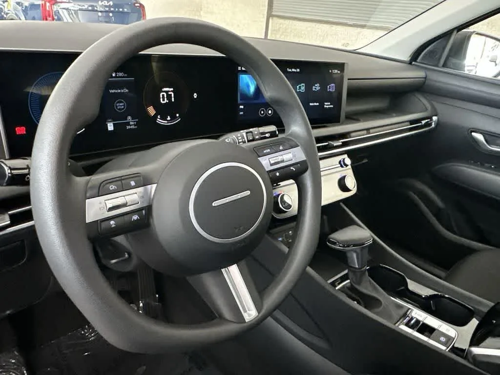 2026 Hyundai Tucson SEL photo 18