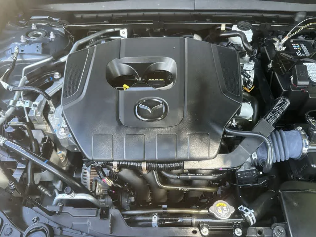 2023 Mazda CX-30 2.5 S Carbon Edition photo 12