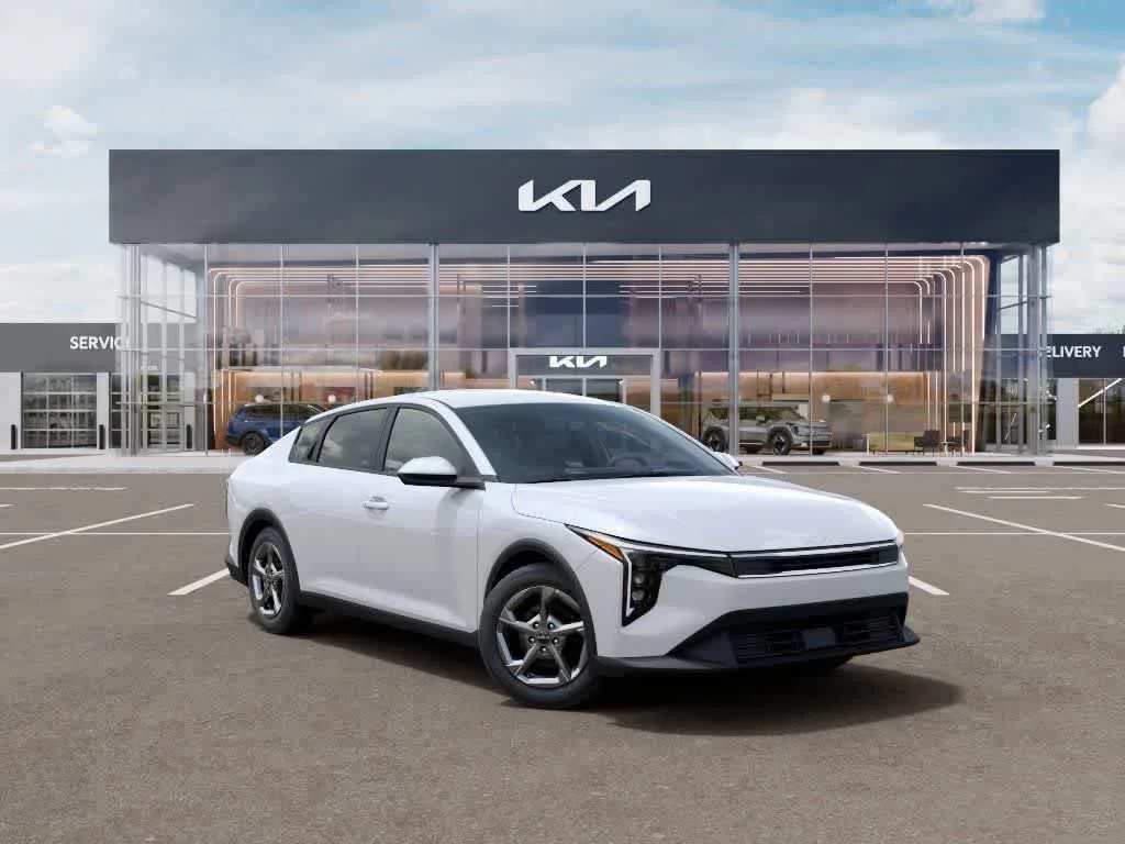 2026 Kia K4 LXS photo 7