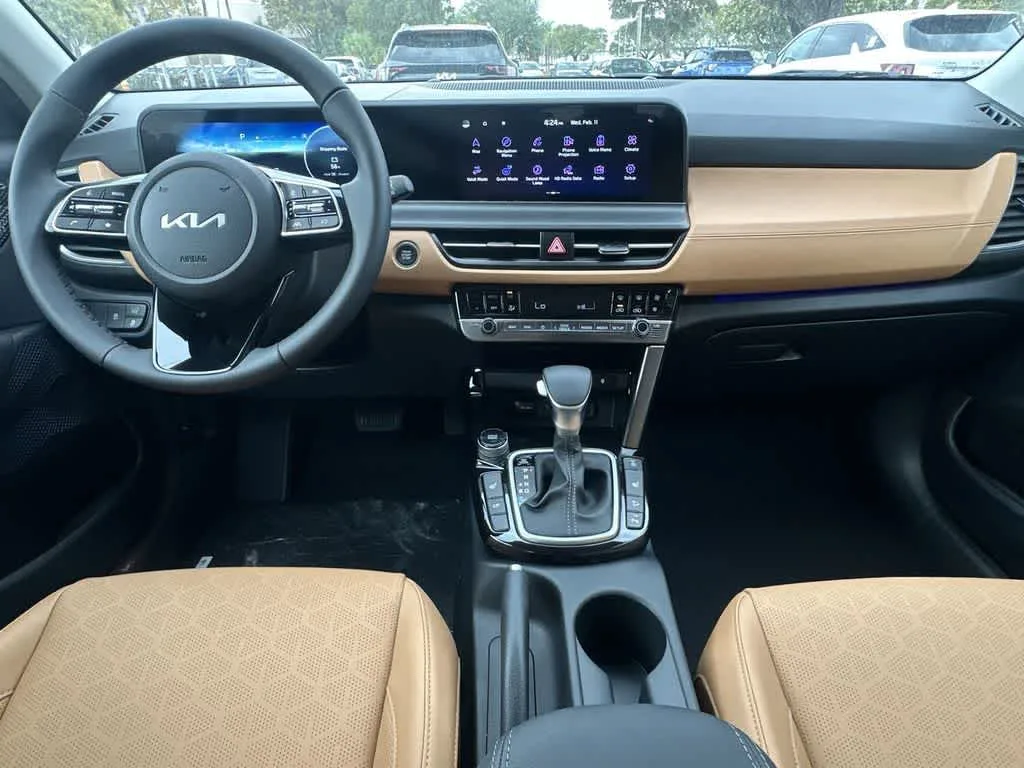 2026 Kia Seltos EX photo 24