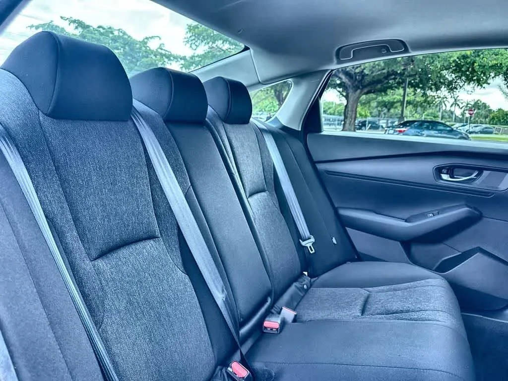 2025 Honda Accord SE photo 26