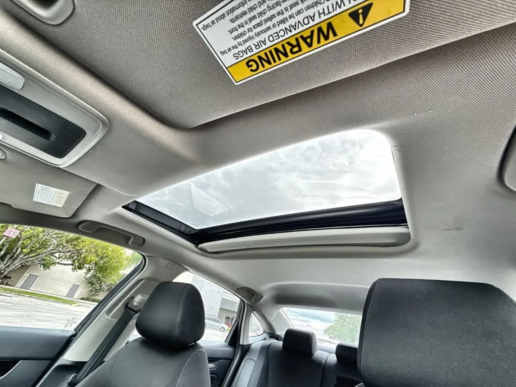 2024 Honda Civic EX photo 17