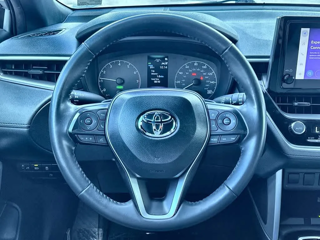2025 Toyota Corolla Cross Hybrid SE photo 15