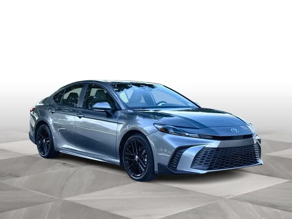 2025 Toyota Camry SE photo 2