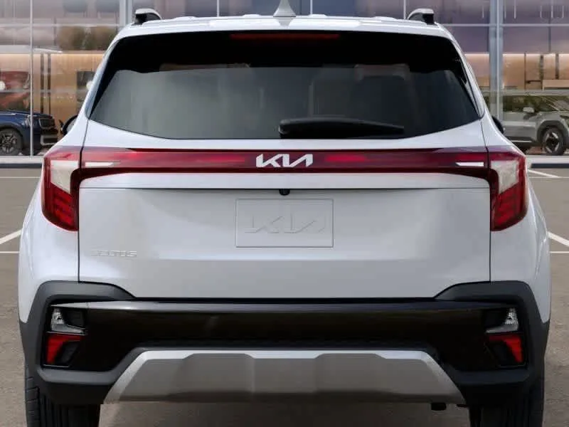 2026 Kia Seltos EX photo 13