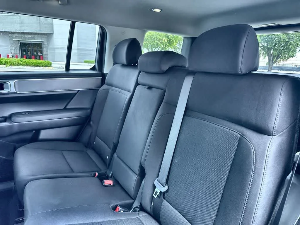 2024 Hyundai Santa Fe SE photo 22