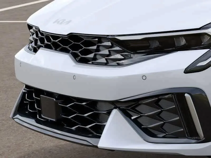 2026 Kia K5 GT-Line photo 7