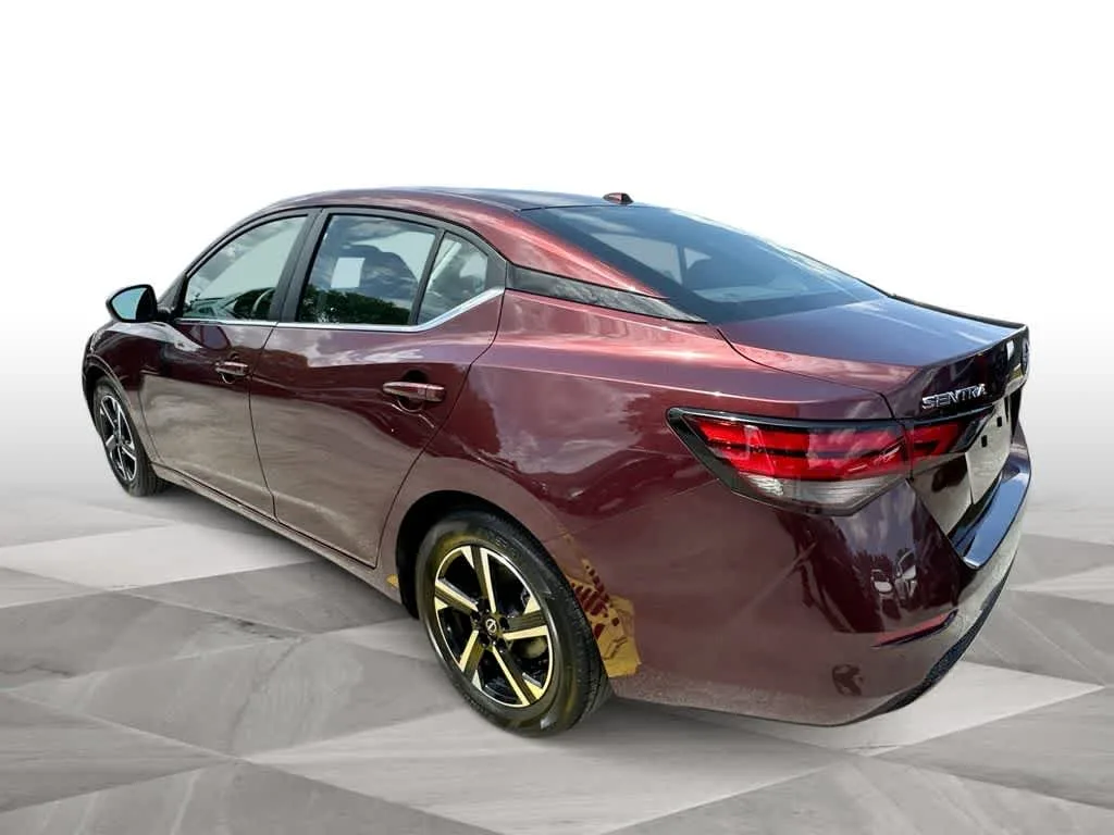 2025 Nissan Sentra SV photo 6