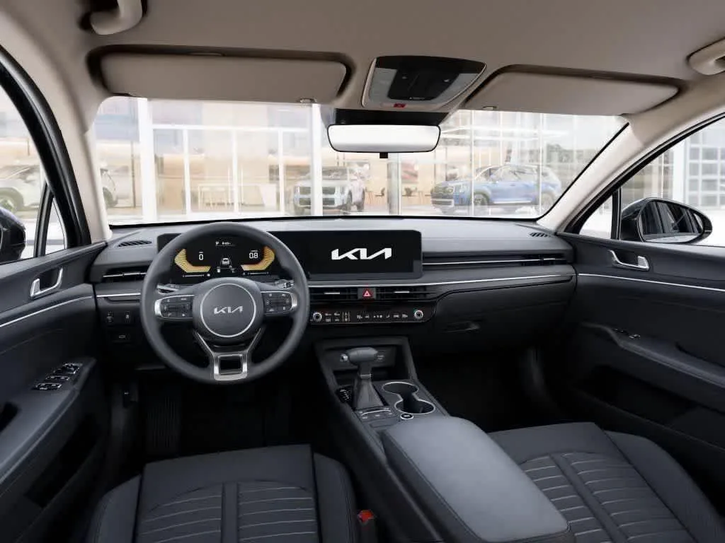 2026 Kia K5 LXS photo 14