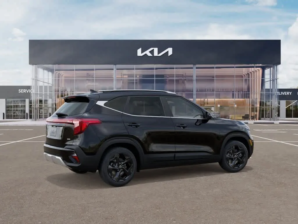 2026 Kia Seltos EX photo 6