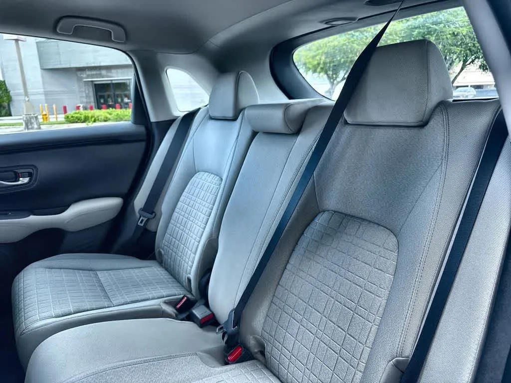 2024 Honda HR-V LX photo 22