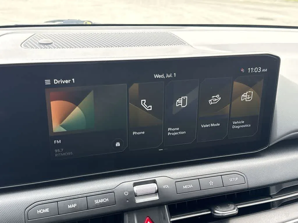 2025 Kia K4 LXS photo 18