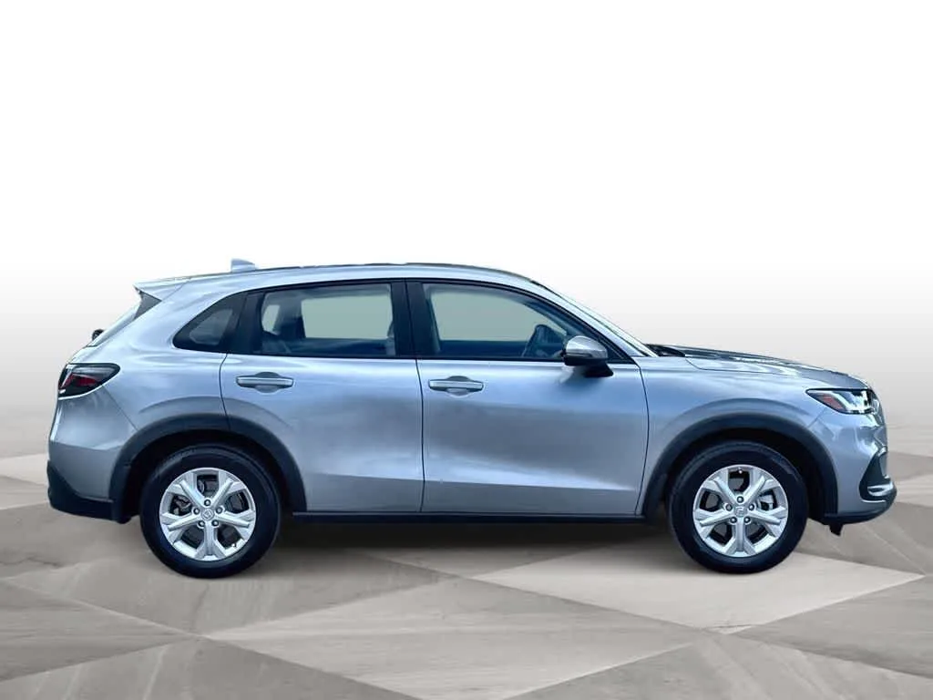 2024 Honda HR-V LX photo 9