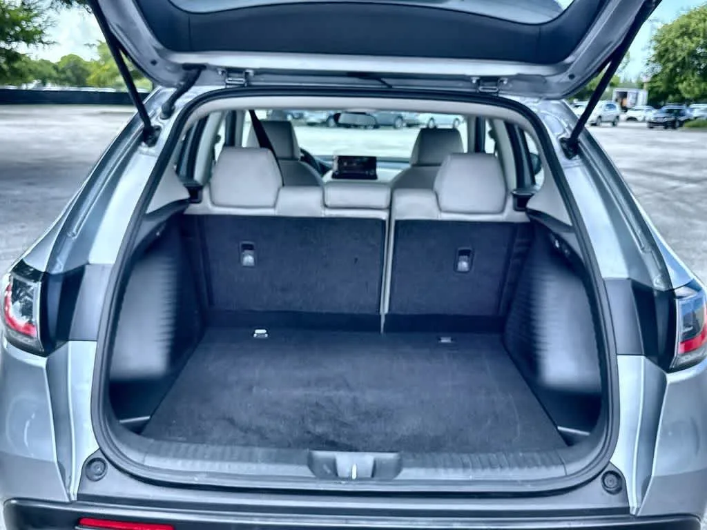 2024 Honda HR-V LX photo 25