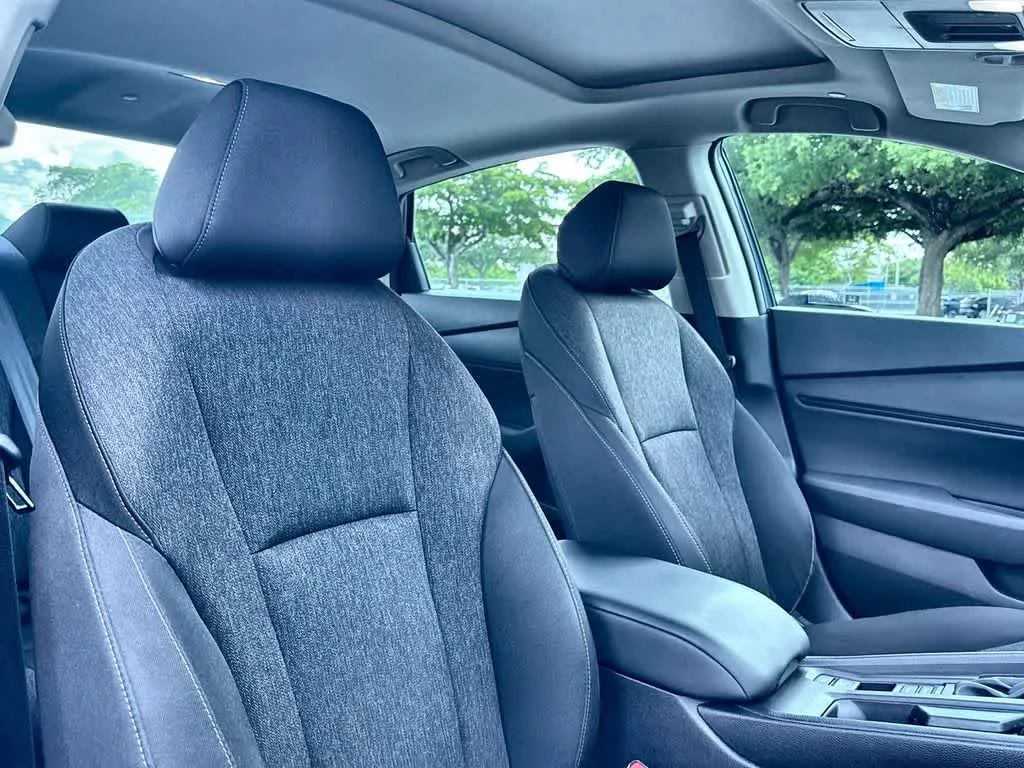 2025 Honda Accord SE photo 27