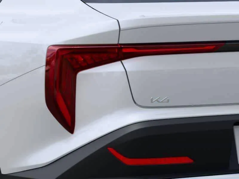 2026 Kia K4 LXS photo 10