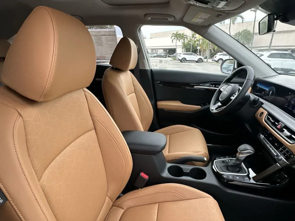 2026 Kia Seltos EX photo 27