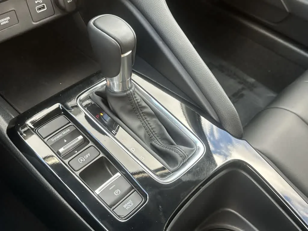 2025 Acura Integra Base photo 21