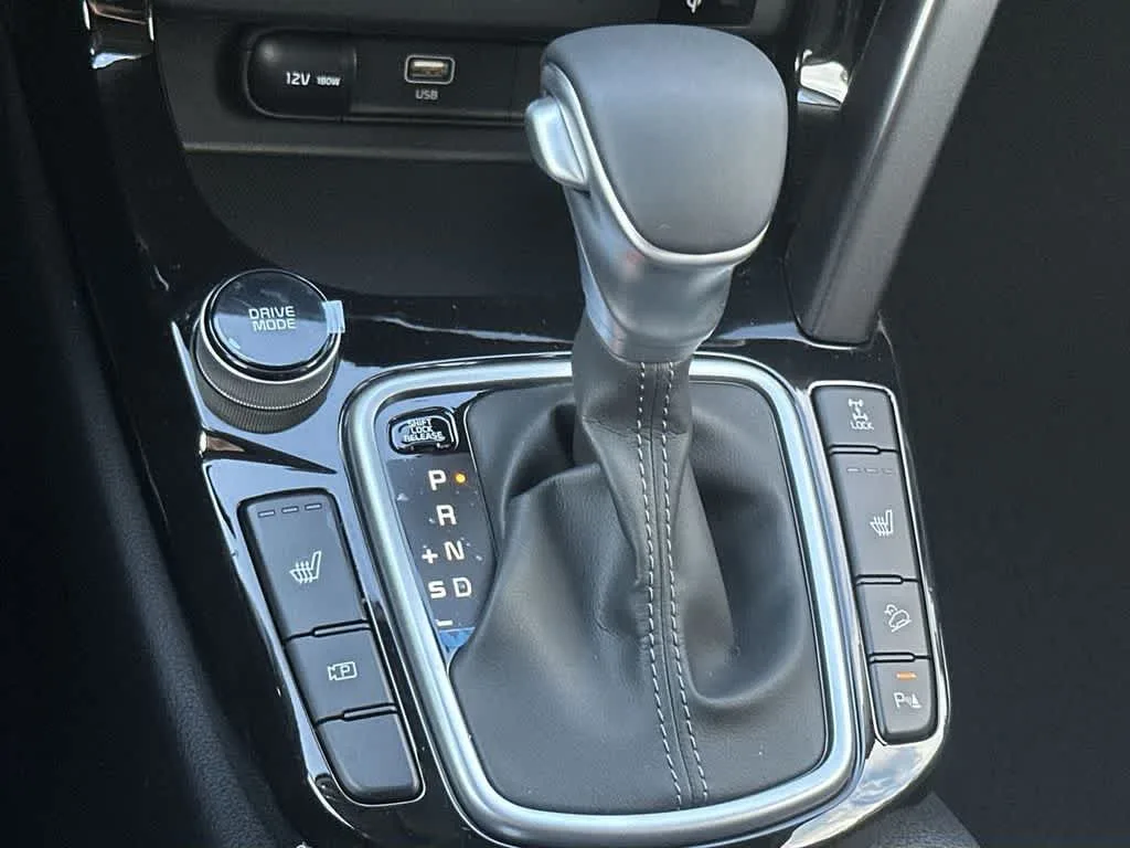 2026 Kia Seltos EX photo 21