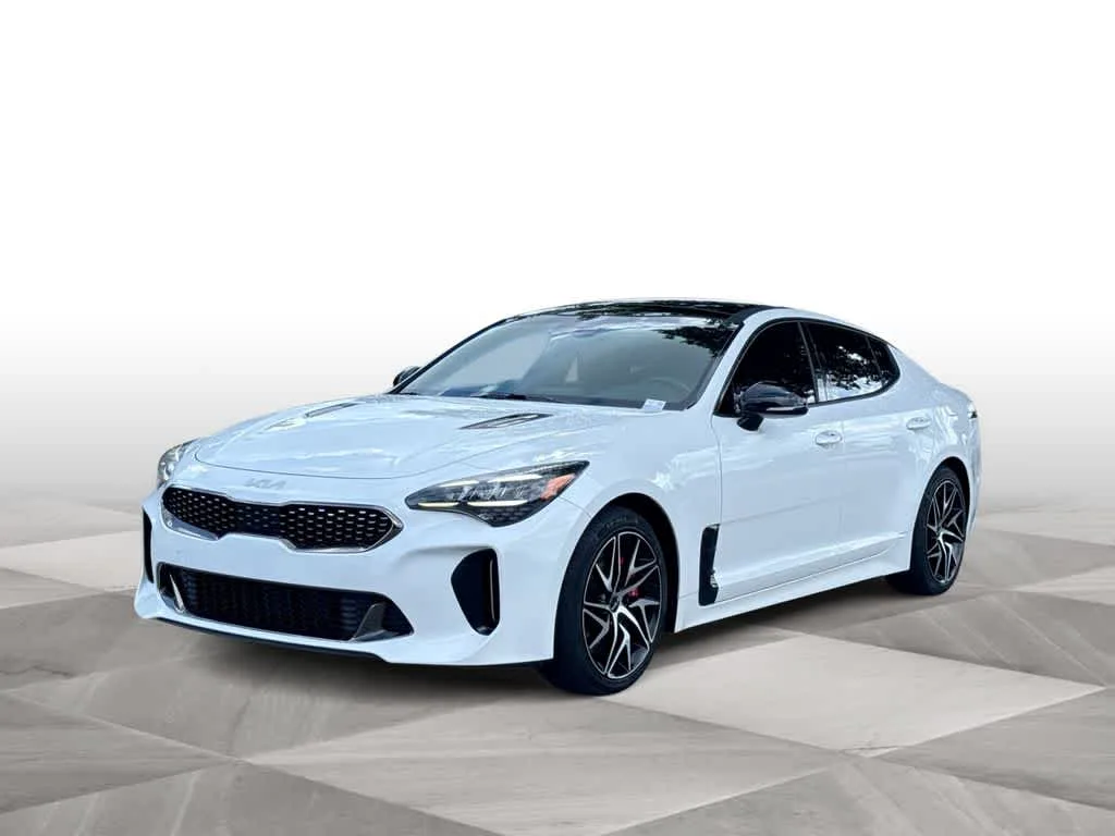 2023 Kia Stinger GT-Line photo 4