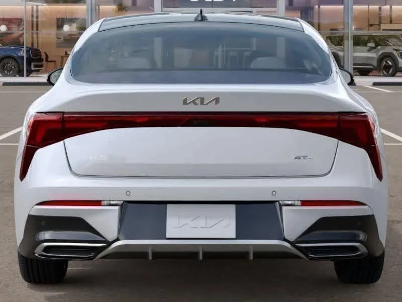 2026 Kia K5 GT-Line photo 8