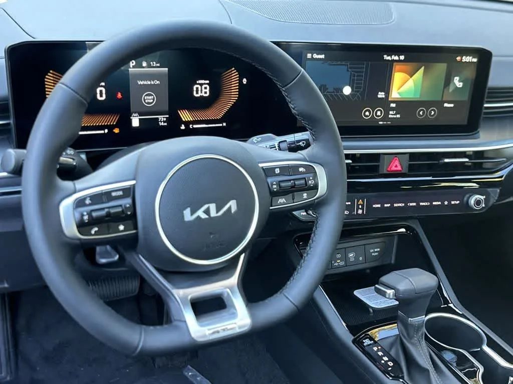 2026 Kia K5 GT-Line photo 13