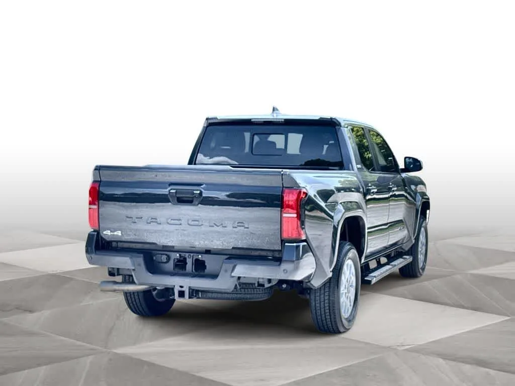 2025 Toyota Tacoma SR5 photo 8