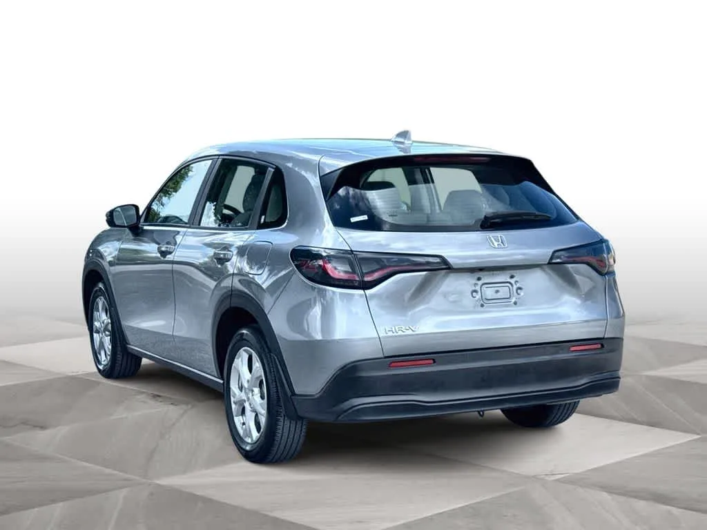 2024 Honda HR-V LX photo 6