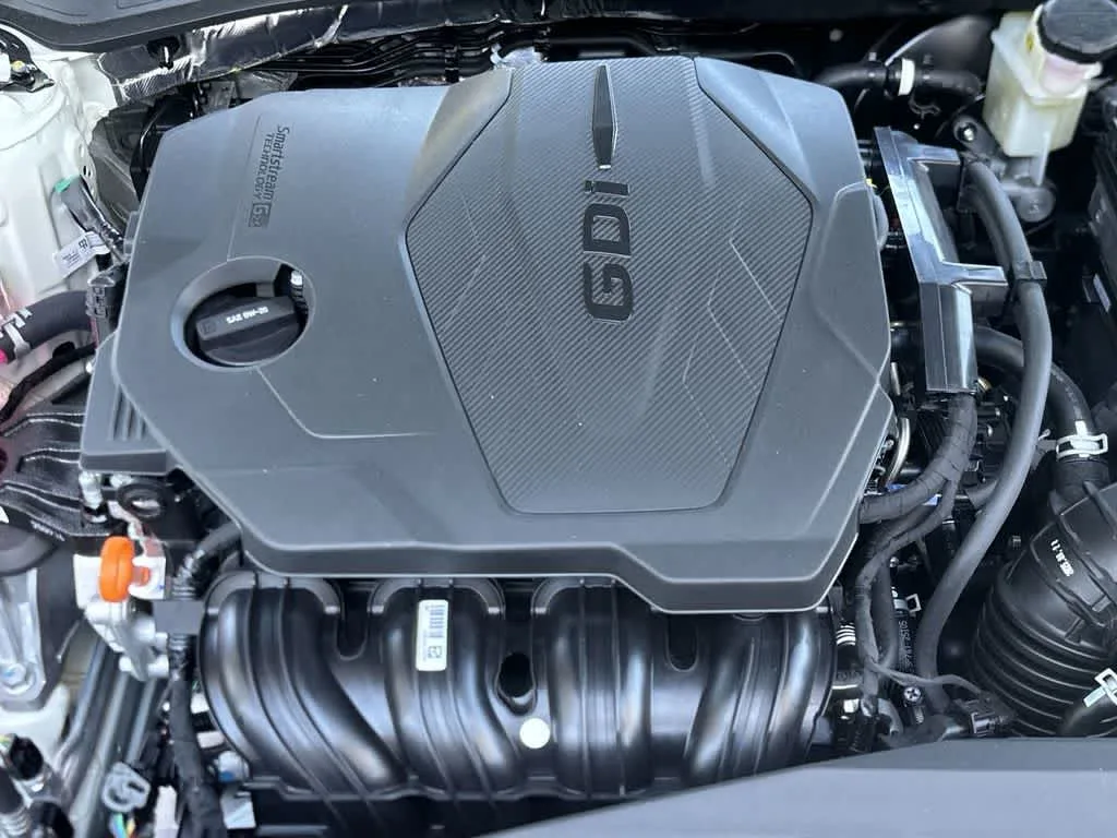 2026 Kia K5 GT-Line photo 12