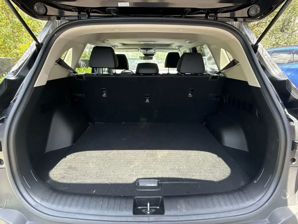 2026 Kia Seltos EX photo 11