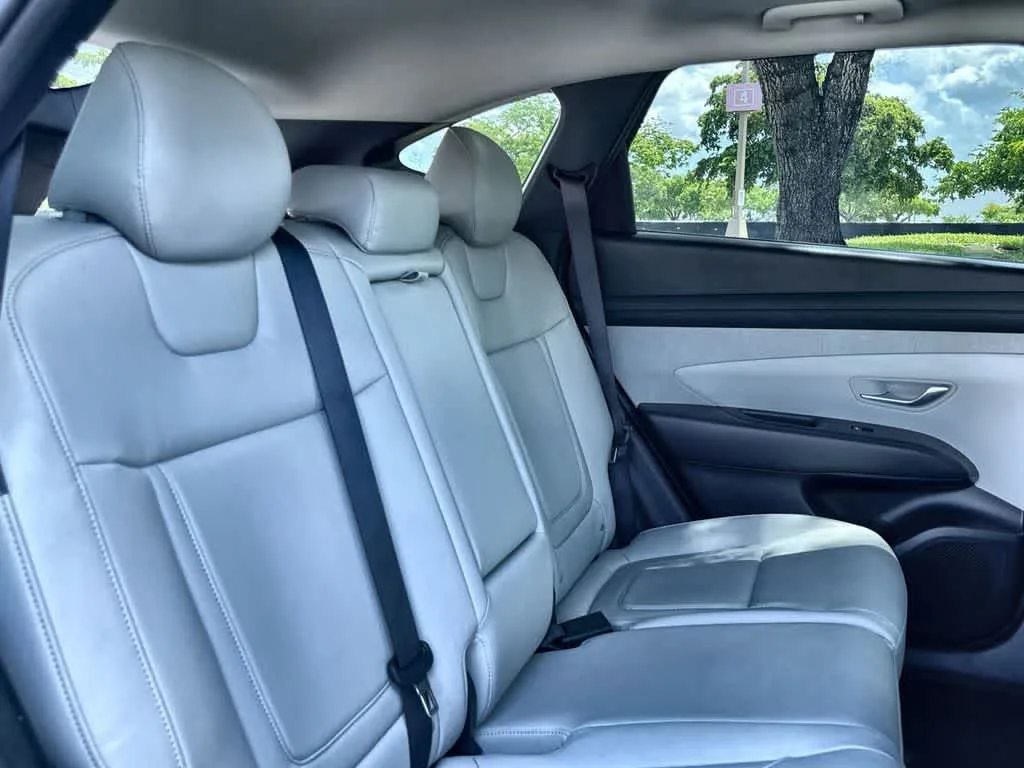 2025 Hyundai Tucson SEL Convenience photo 26