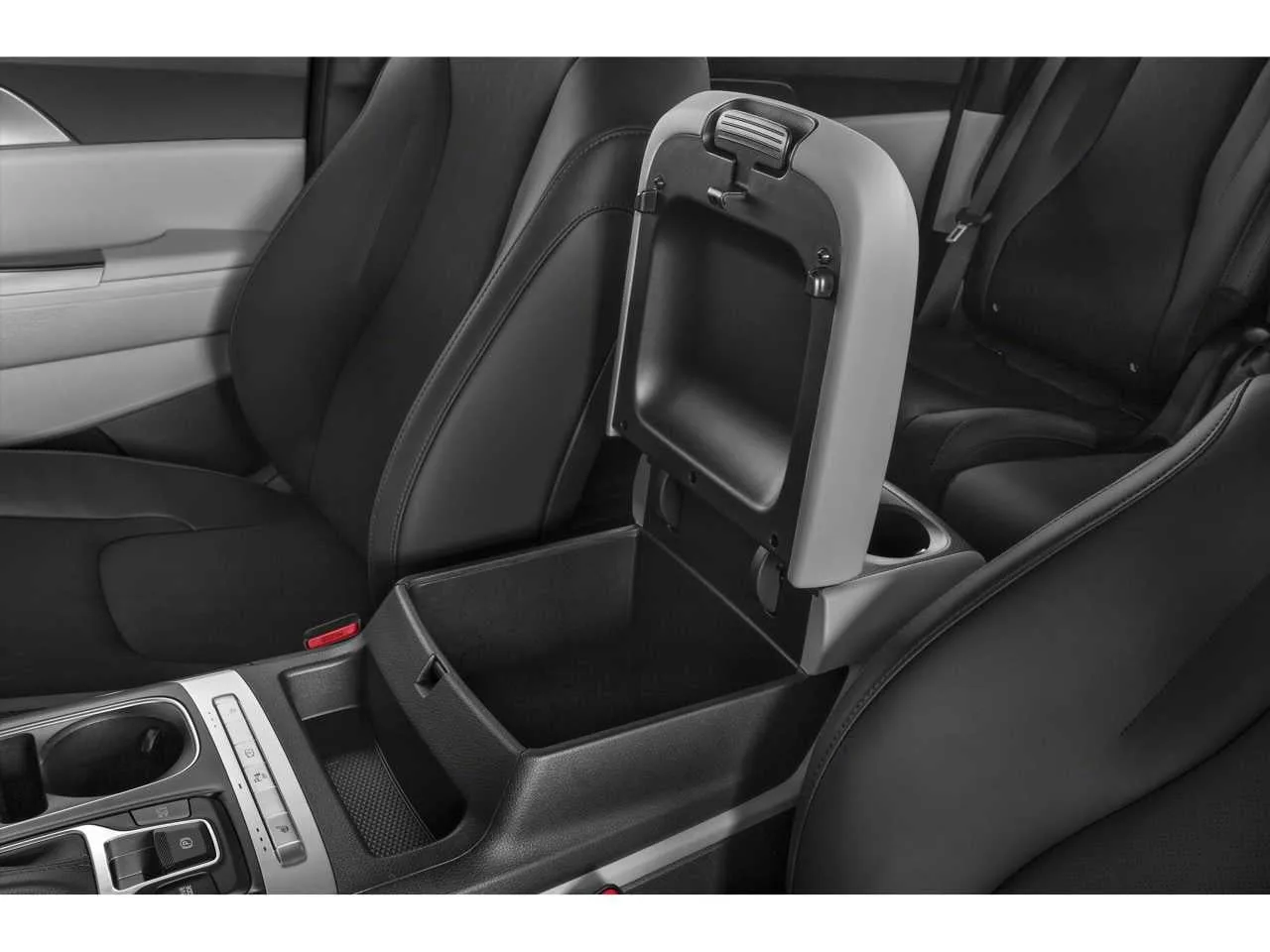 2024 Kia Carnival LX photo 10