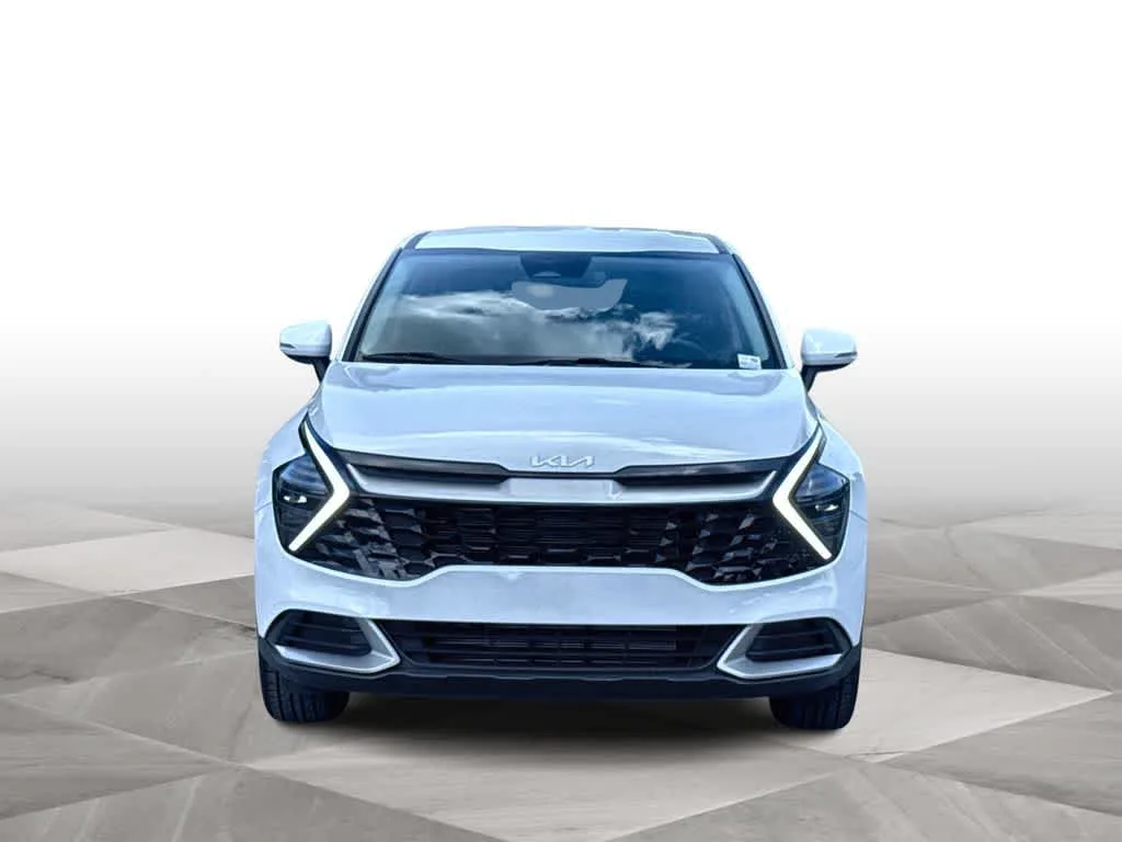 2025 Kia Sportage EX photo 3