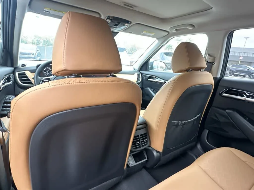 2026 Kia Seltos EX photo 23