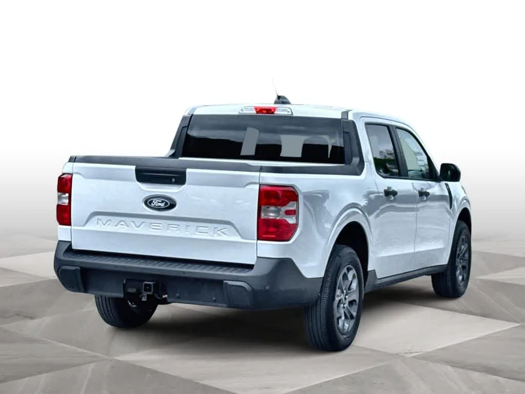 2025 Ford Maverick XLT photo 8