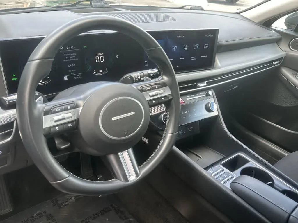 2025 Hyundai Sonata Hybrid SEL photo 20