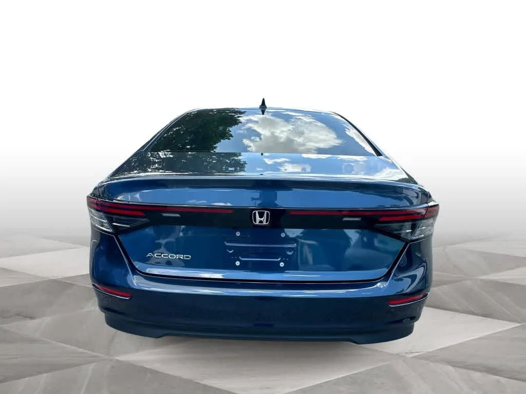 2025 Honda Accord SE photo 7