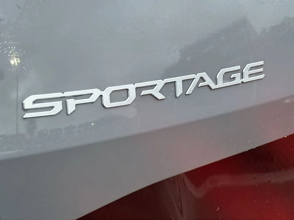 2026 Kia Sportage SX-Prestige photo 10