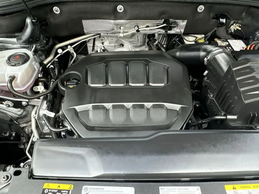 2024 Volkswagen Atlas 2.0T SE w/Technology photo 19