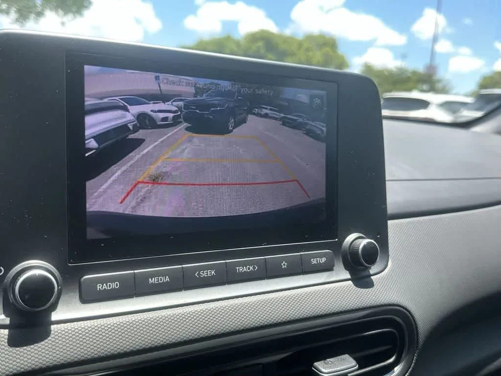 2023 Hyundai Kona SEL photo 26