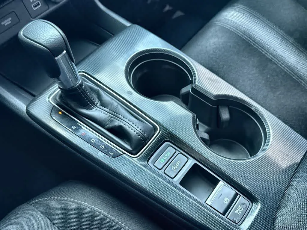 2024 Honda Civic LX photo 21