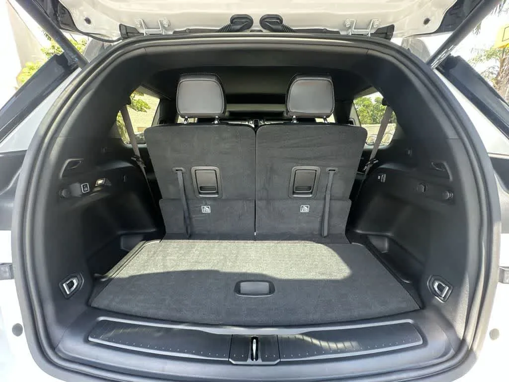 2024 Jeep Grand Cherokee L Altitude X photo 11