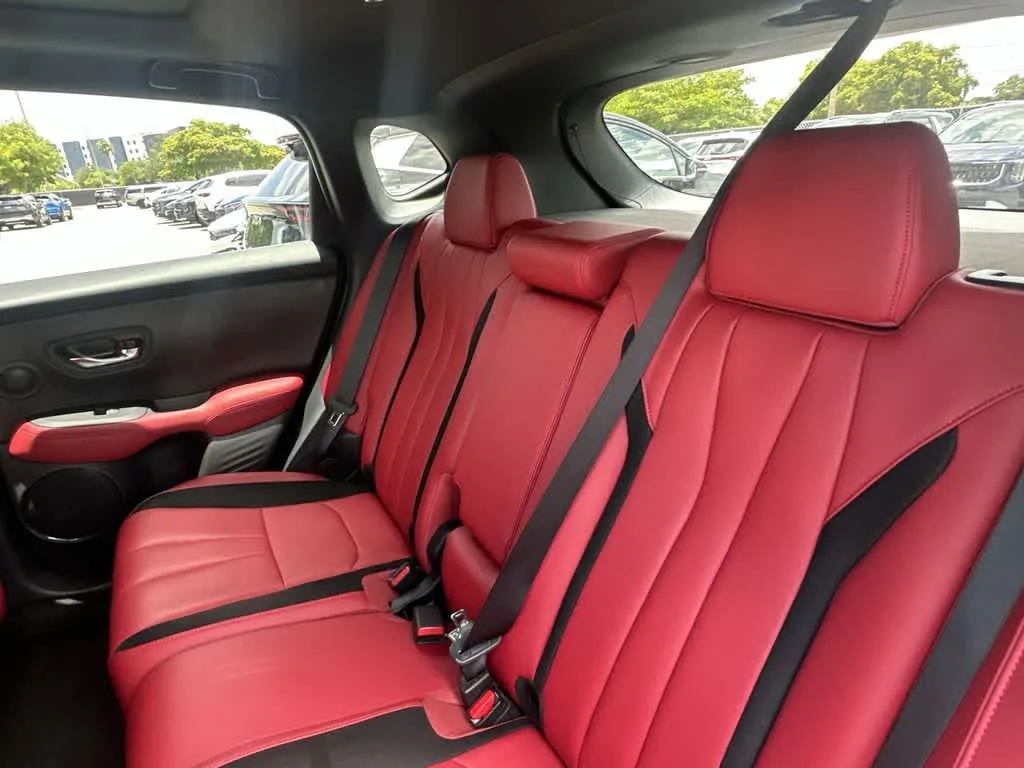 2025 Acura ADX w/A-Spec Package photo 15