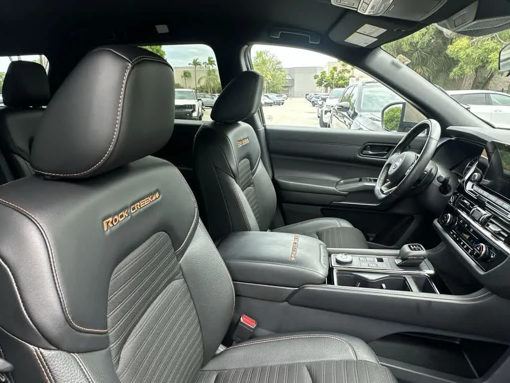 2023 Nissan Pathfinder Rock Creek photo 14