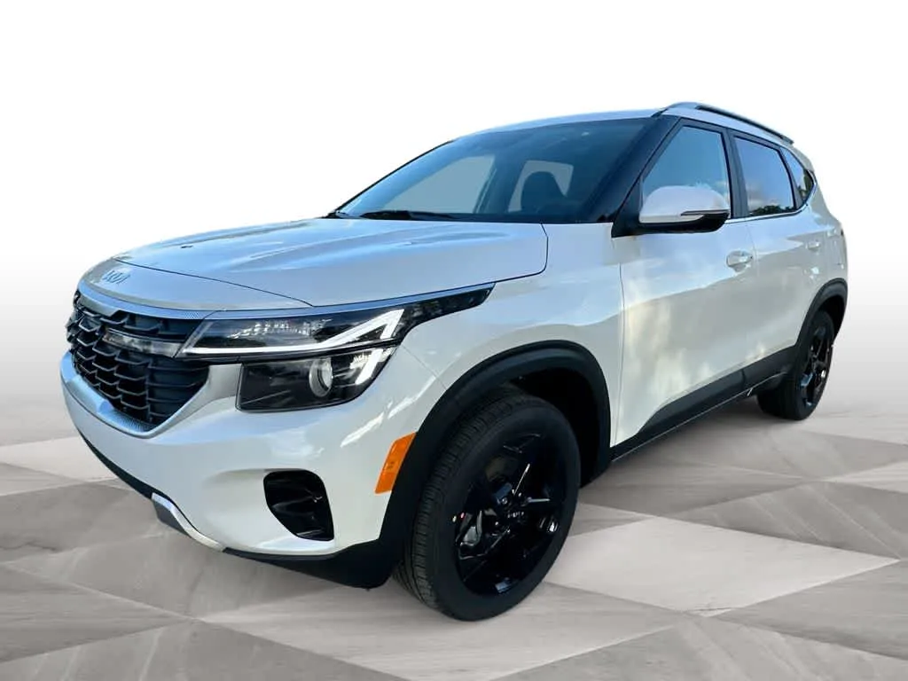 2026 Kia Seltos EX photo 4