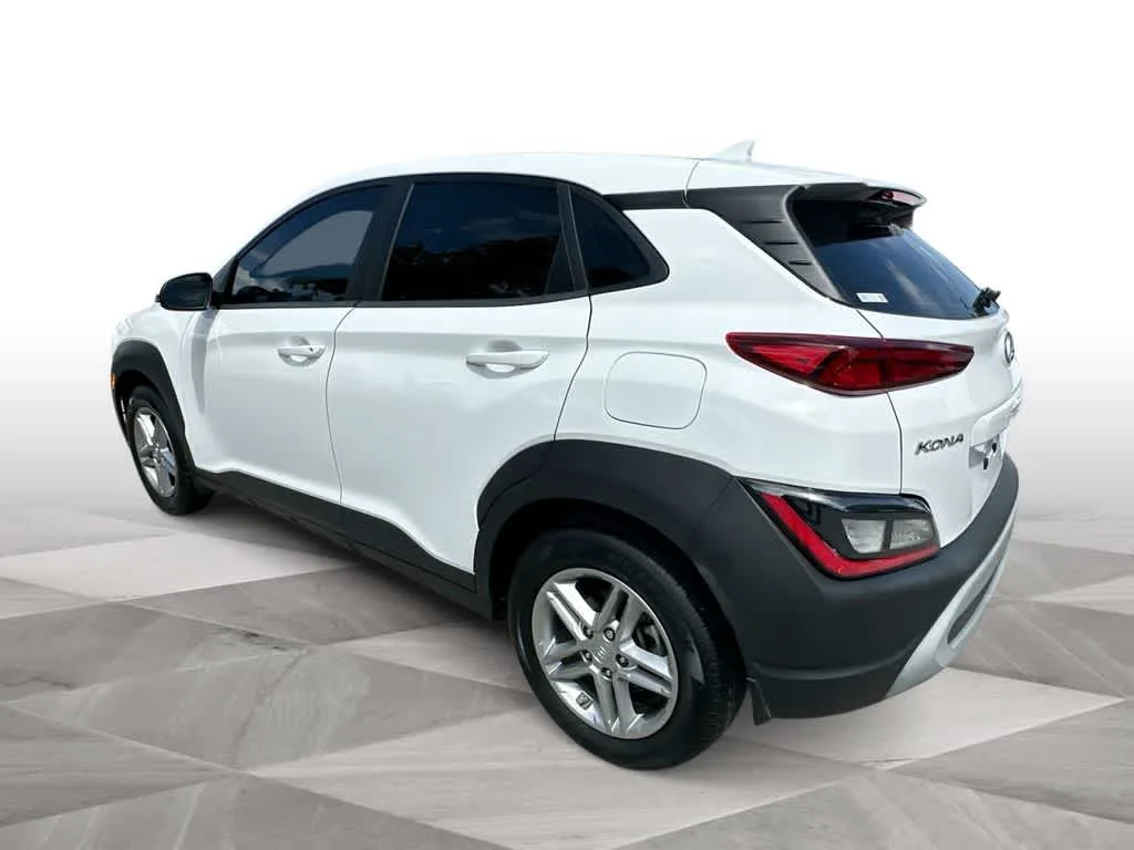 2023 Hyundai Kona SE photo 6