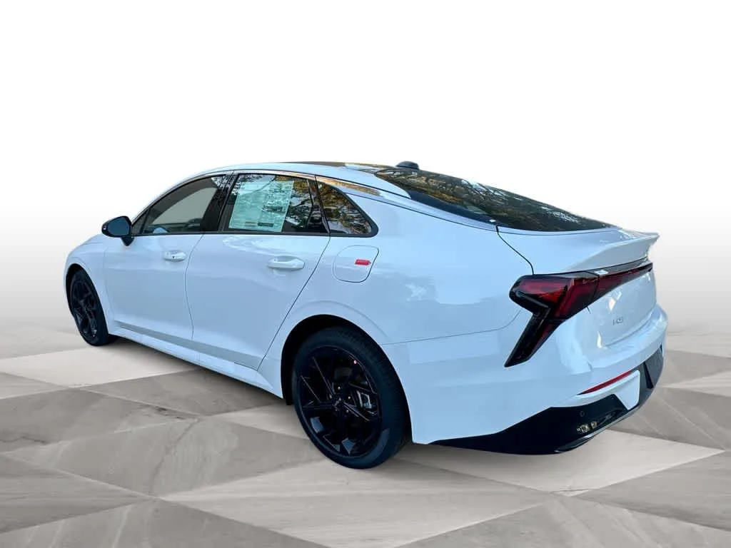 2026 Kia K5 GT-Line photo 6