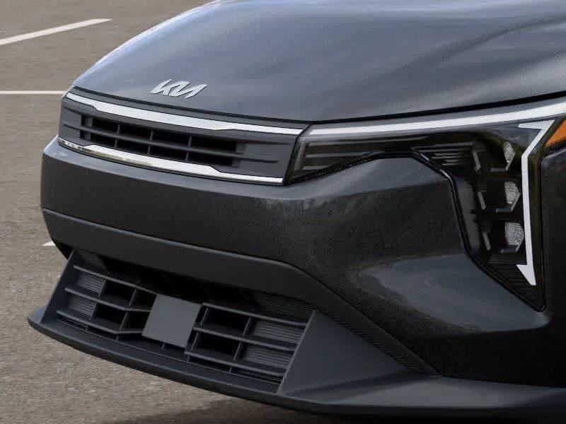2026 Kia K4 LXS photo 12