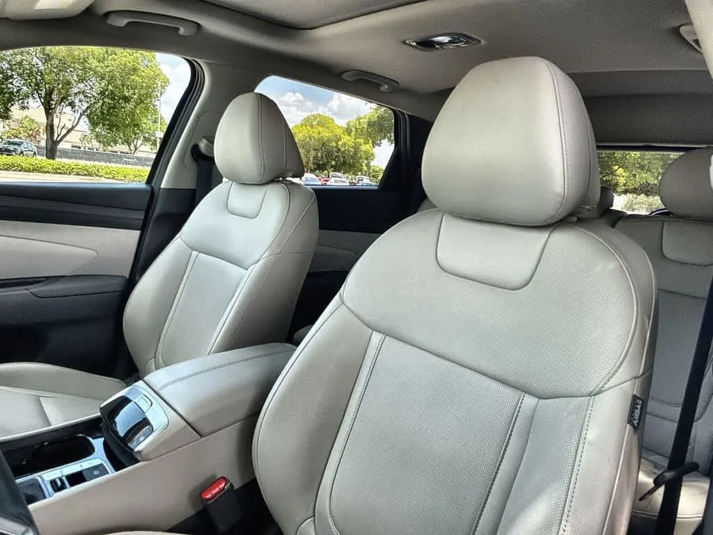 2025 Hyundai Tucson SEL Convenience photo 14